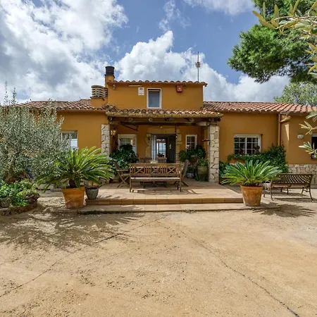 Casa Dolores Style Catalan