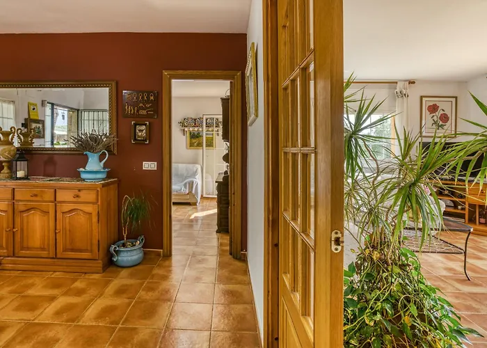 Villa Casa Dolores Style Catalan *